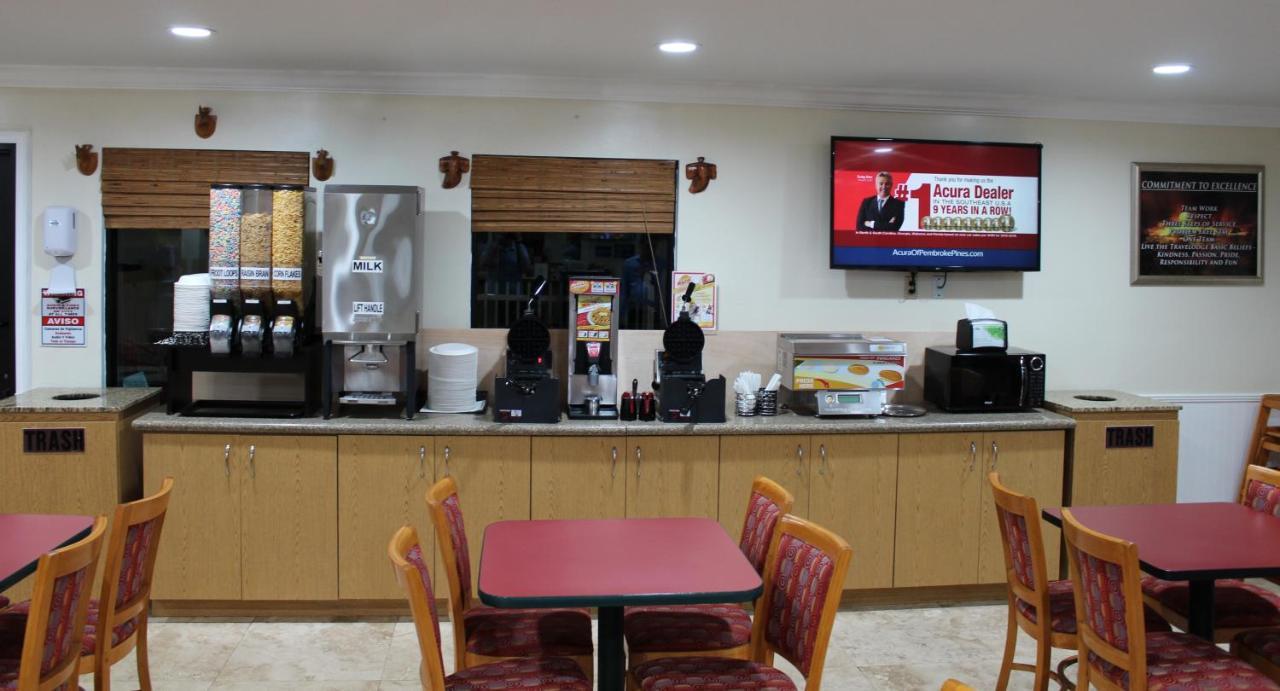 Travelodge By Wyndham Florida City/Homestead/Everglades Екстериор снимка